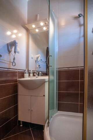 Апартаменты Mandir apartments - Center Будва Номер-студио с террасой-5